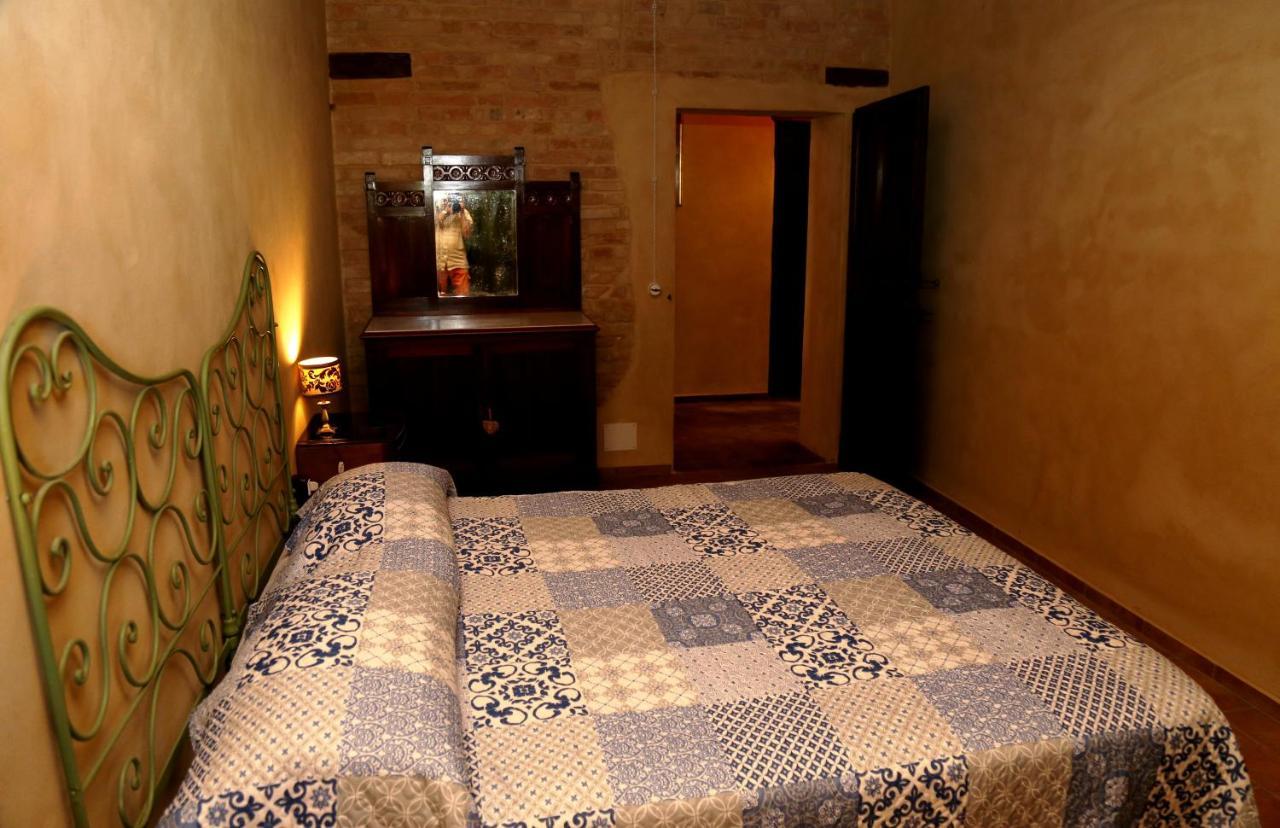 B&B Mik E Ramo Abbadia di Fiastra Bagian luar foto
